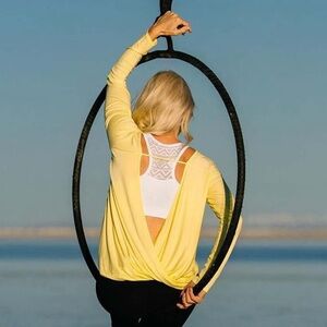 Zyia Active Namaste Open Back Long Sleeve, Size M